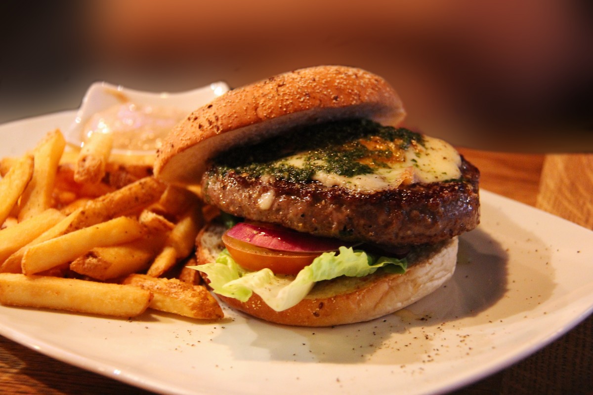 Burger & Sandwich