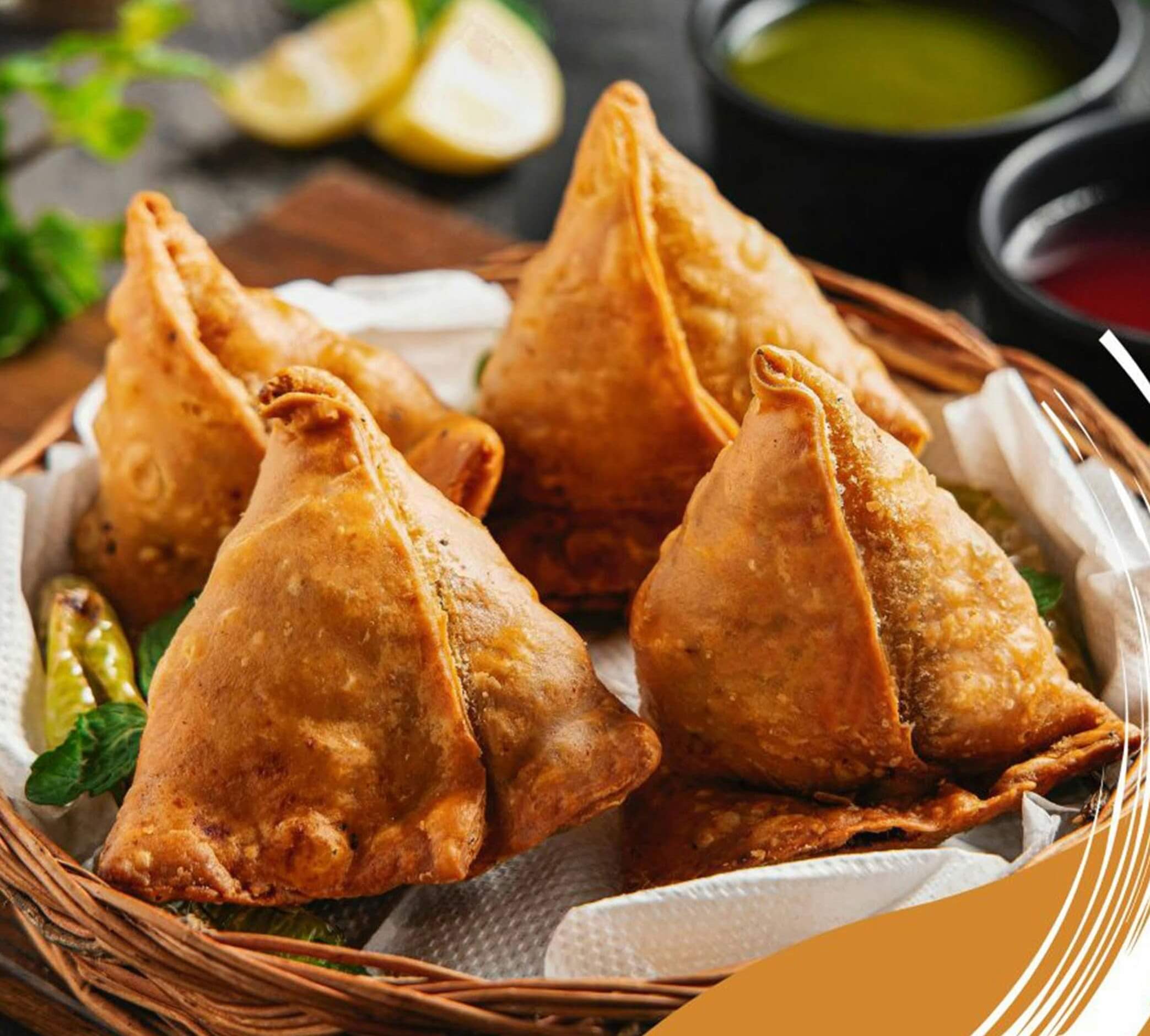 Aloo Wale Samosa