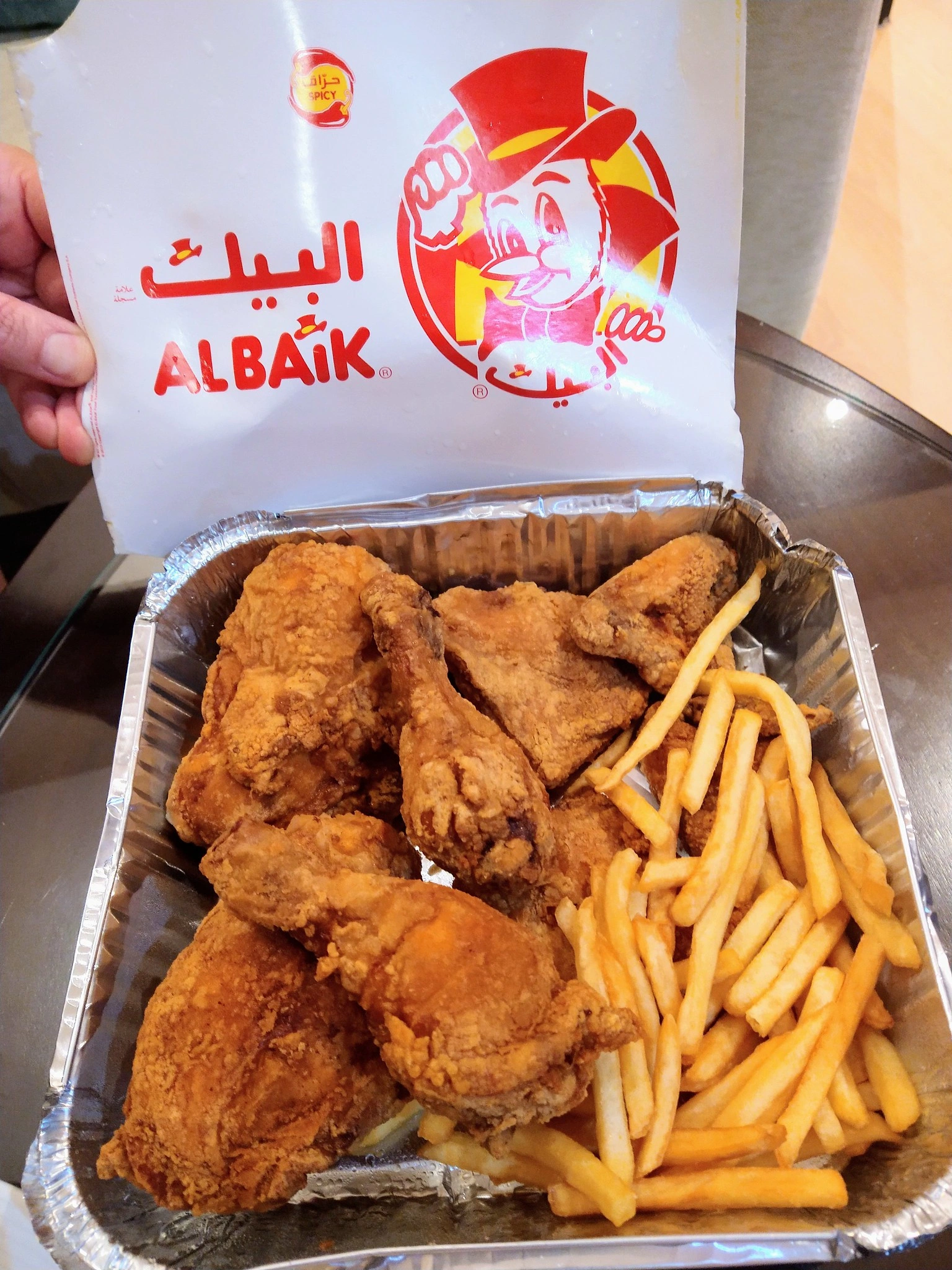 AlBaik Cheesy Pasta